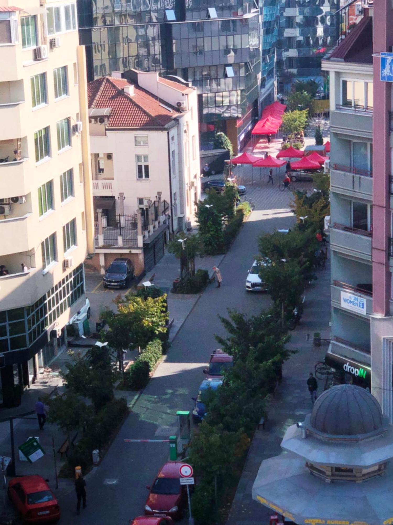 Hotel Room City Square With Great View No Parking Скопье Экстерьер фото